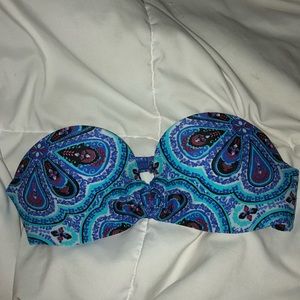 Strapless bikini top